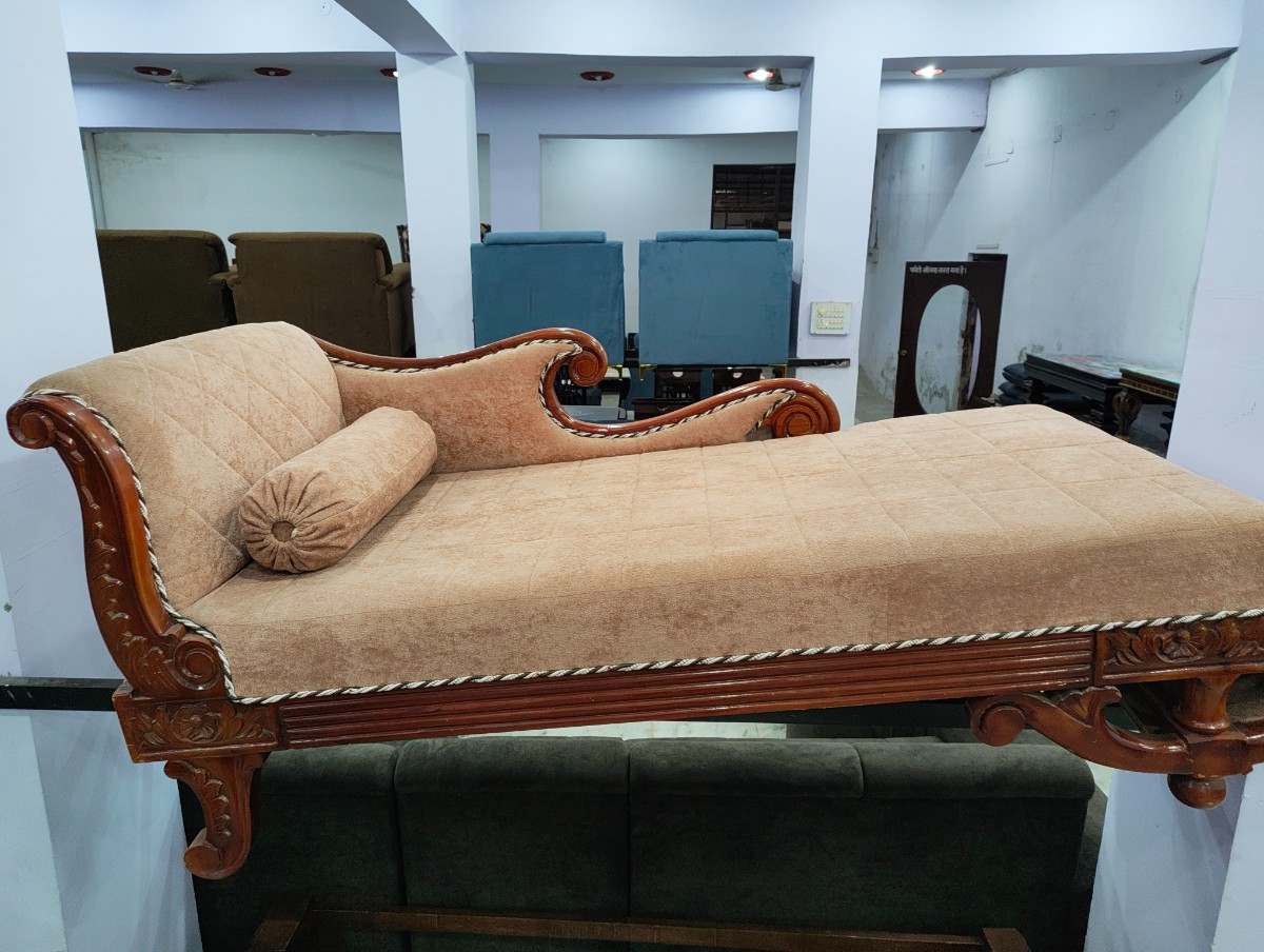 Plush Day Lounger Couch - Jain Furniture Ajmer